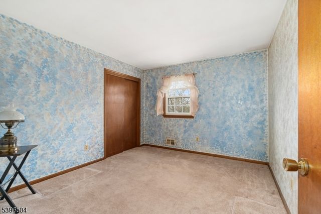 10 Red Oak Way, Bridgewater Twp., NJ 08807