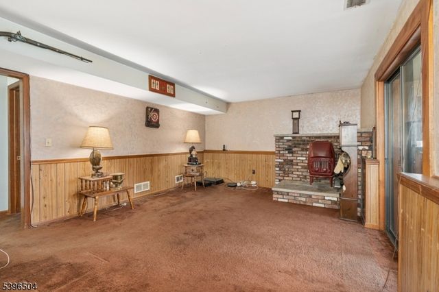 10 Red Oak Way, Bridgewater Twp., NJ 08807