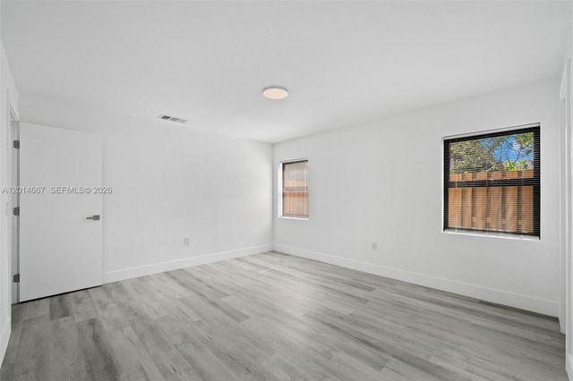 10171 NW 24th St, Sunrise, FL 33322