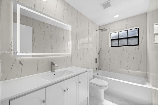 10171 NW 24th St, Sunrise, FL 33322