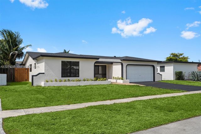 10171 NW 24th St, Sunrise, FL 33322