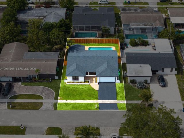 10171 NW 24th St, Sunrise, FL 33322