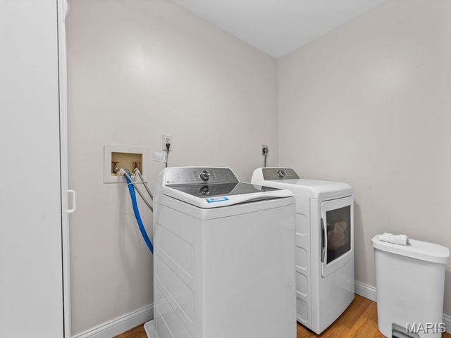5459 Kenrick Parke Drive, St Louis, MO 63119