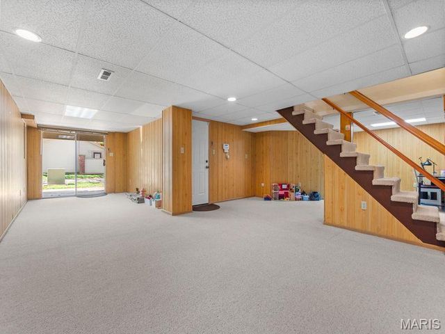 5459 Kenrick Parke Drive, St Louis, MO 63119