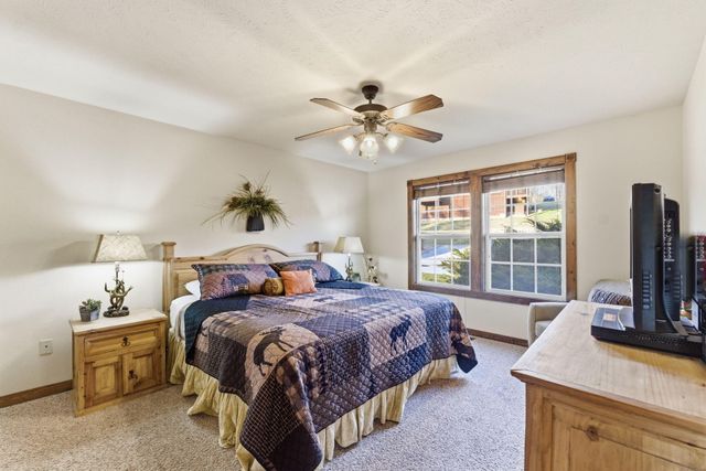 75 Pool Side Way, Branson West, MO 65737