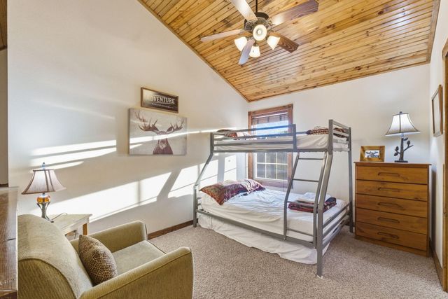 75 Pool Side Way, Branson West, MO 65737