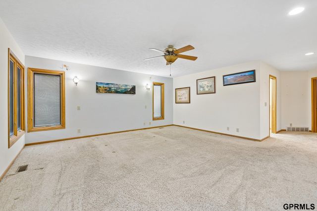 2056 Platteview Drive, Cedar Creek, NE 68016