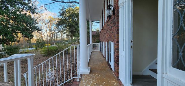 2349 Valley Way, Snellville, GA 30078