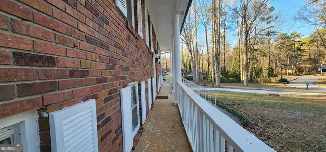 2349 Valley Way, Snellville, GA 30078