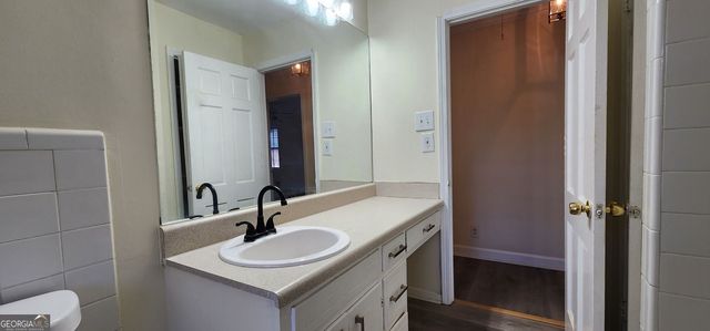 2349 Valley Way, Snellville, GA 30078