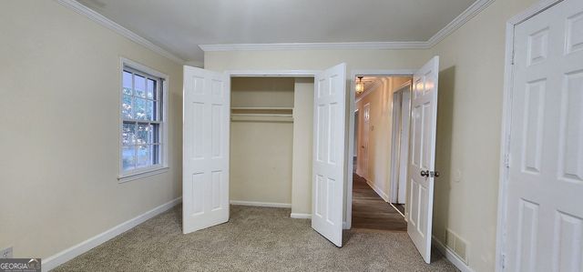 2349 Valley Way, Snellville, GA 30078