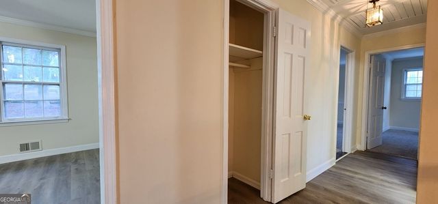 2349 Valley Way, Snellville, GA 30078