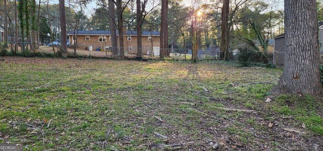 2349 Valley Way, Snellville, GA 30078