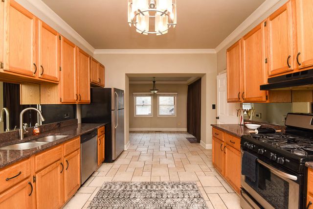 1720 N Ashland Avenue 1, Chicago, IL 60622