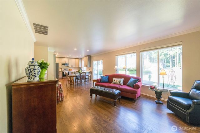 24412 214th Avenue SE, Maple Valley, WA 98038