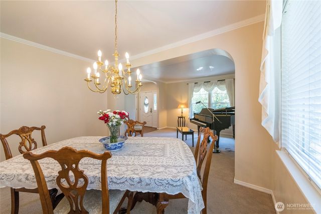 24412 214th Avenue SE, Maple Valley, WA 98038