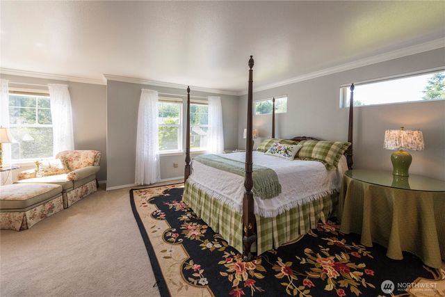 24412 214th Avenue SE, Maple Valley, WA 98038