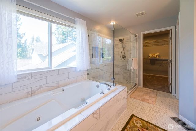 24412 214th Avenue SE, Maple Valley, WA 98038