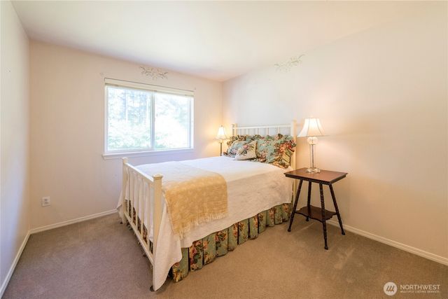 24412 214th Avenue SE, Maple Valley, WA 98038