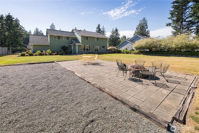 24412 214th Avenue SE, Maple Valley, WA 98038