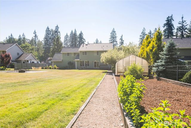 24412 214th Avenue SE, Maple Valley, WA 98038