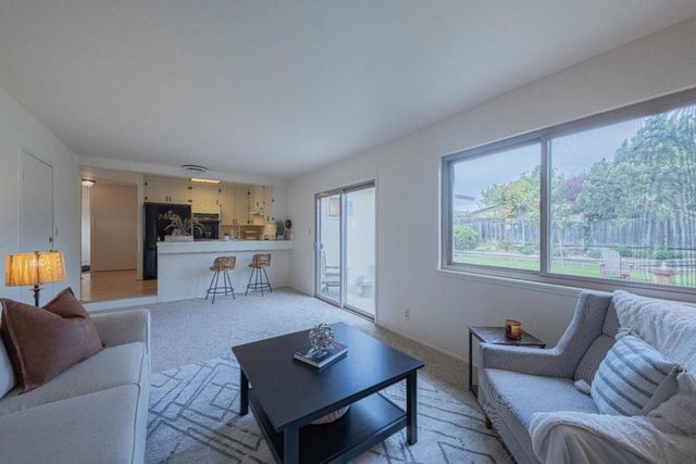 572 Inca Way, Salinas, CA 93906