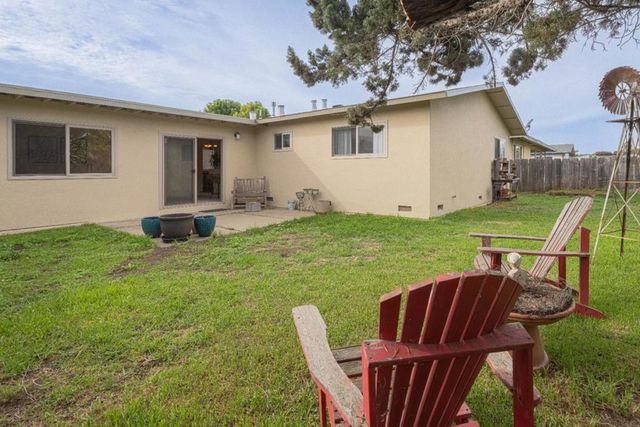 572 Inca Way, Salinas, CA 93906
