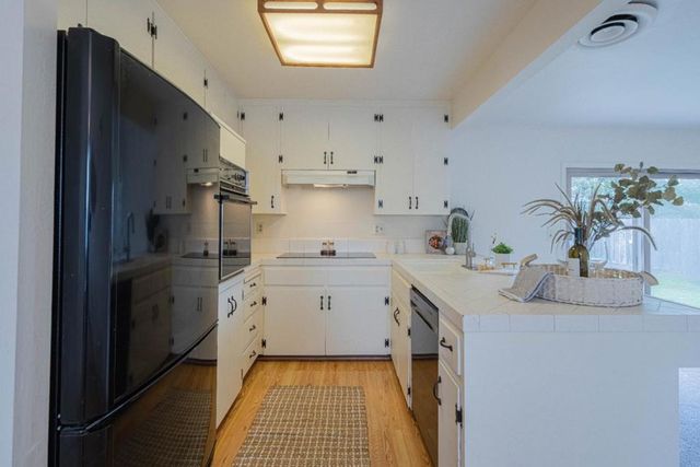 572 Inca Way, Salinas, CA 93906