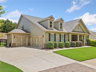 349 Carmichael Circle, Canton, GA 30115