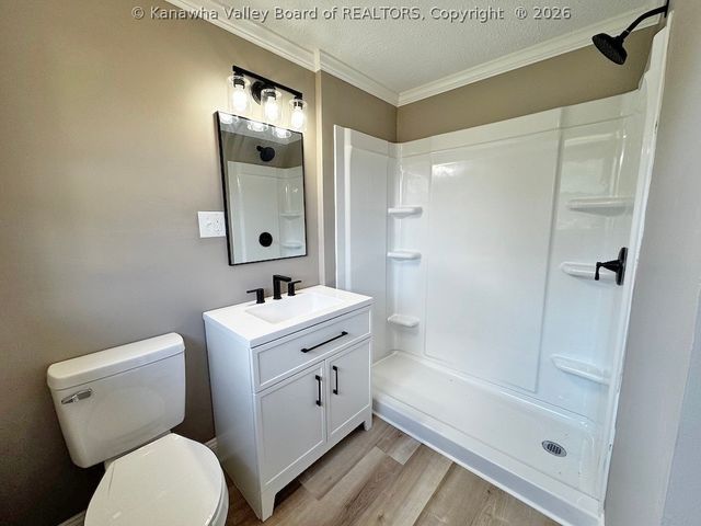 34 Pinewood Circle, St Albans, WV 25177