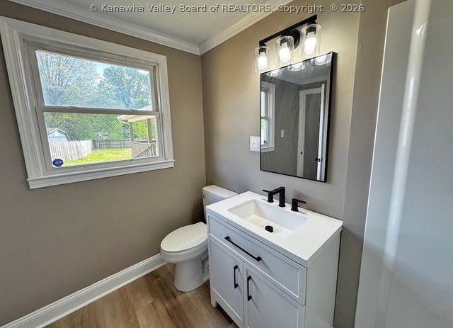 34 Pinewood Circle, St Albans, WV 25177