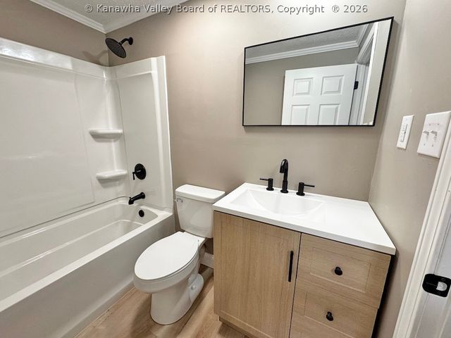 34 Pinewood Circle, St Albans, WV 25177