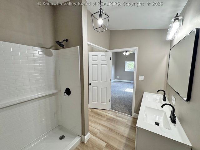 34 Pinewood Circle, St Albans, WV 25177