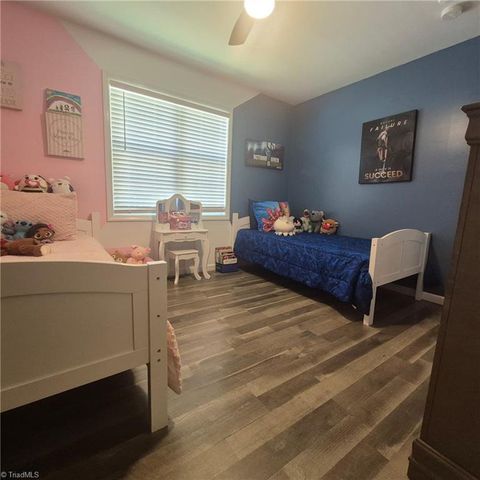 2708 Grimsley Street, Greensboro, NC 27403
