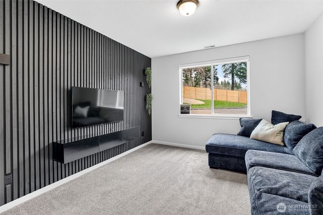 717 NE 382nd Street, La Center, WA 98629