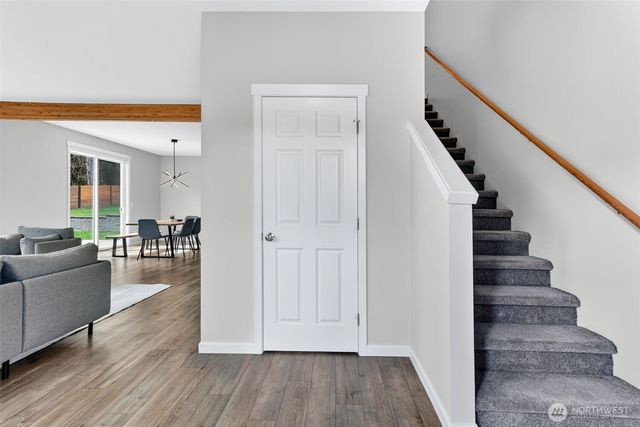 717 NE 382nd Street, La Center, WA 98629
