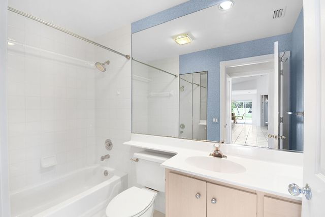 7767 SE Spicewood Circle, Hobe Sound, FL 33455