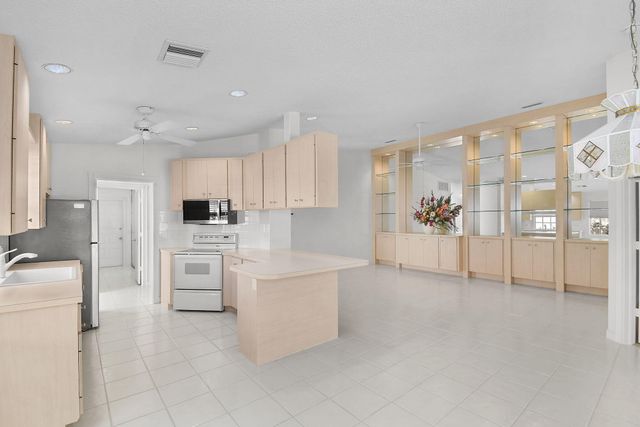 7767 SE Spicewood Circle, Hobe Sound, FL 33455