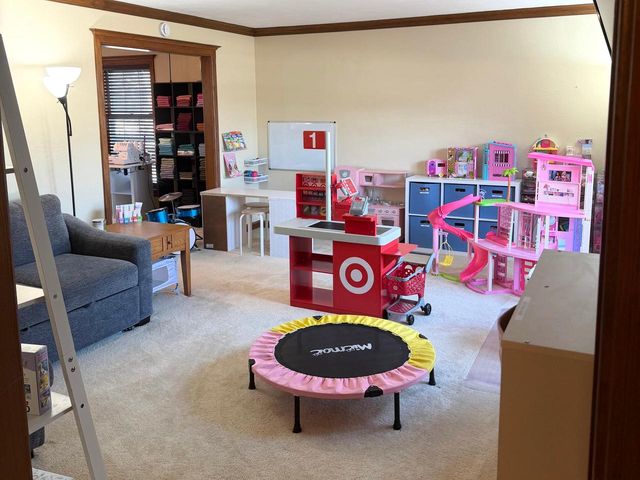 3262 Calais COURT, Allouez, WI 54301