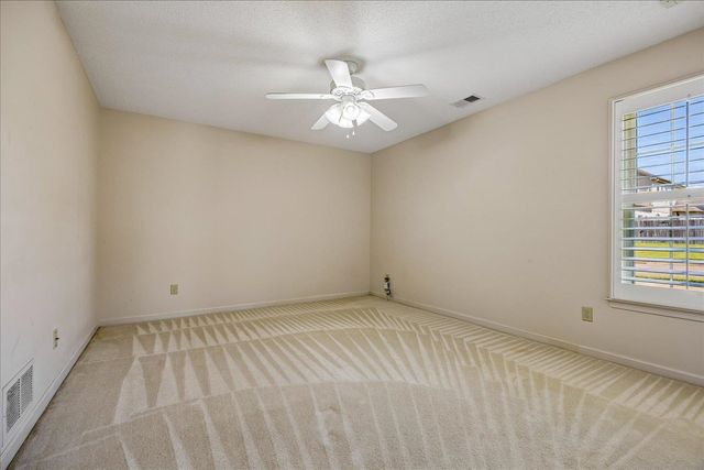 1386 STABLE RUN DR, Cordova, TN 38016