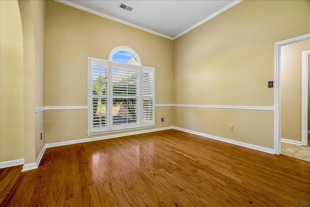 1386 STABLE RUN DR, Cordova, TN 38016