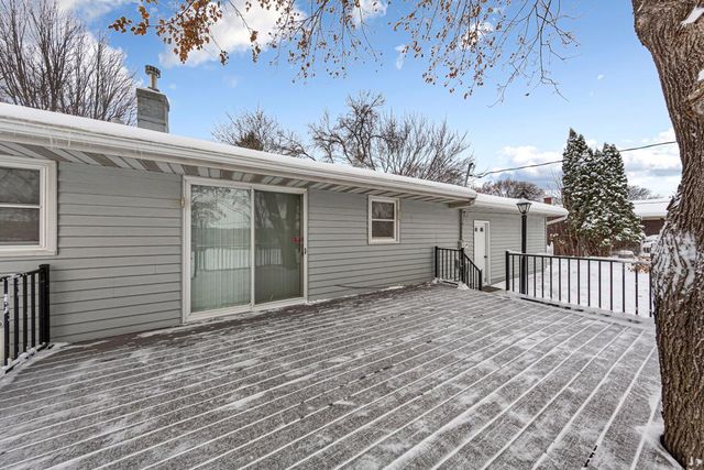 117 Sherrie Lane, Woodbury, MN 55125