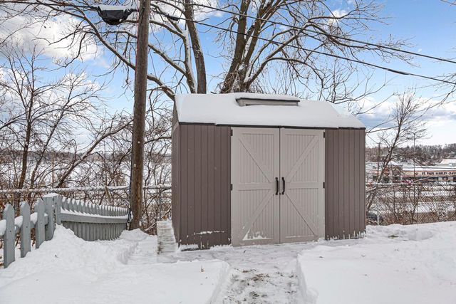 117 Sherrie Lane, Woodbury, MN 55125