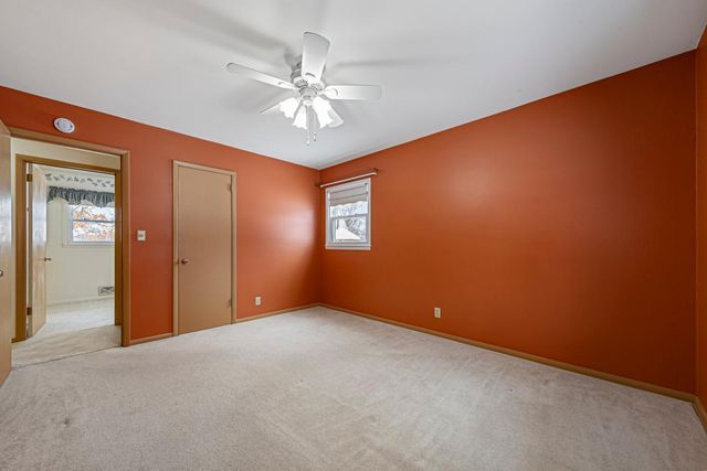 117 Sherrie Lane, Woodbury, MN 55125