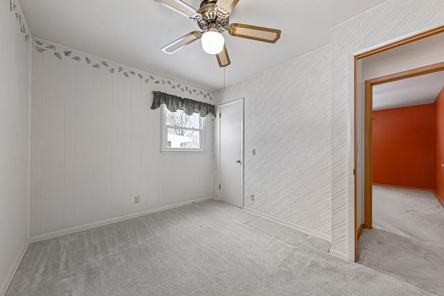 117 Sherrie Lane, Woodbury, MN 55125