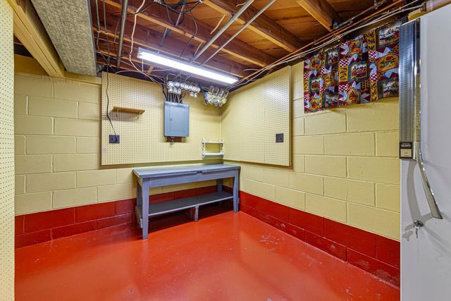 117 Sherrie Lane, Woodbury, MN 55125