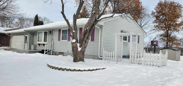 117 Sherrie Lane, Woodbury, MN 55125