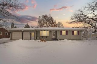 117 Sherrie Lane, Woodbury, MN 55125