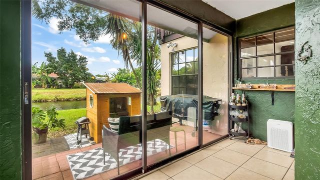 9169 W Sunrise Boulevard 213C, Plantation, FL 33322