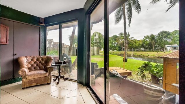 9169 W Sunrise Boulevard 213C, Plantation, FL 33322